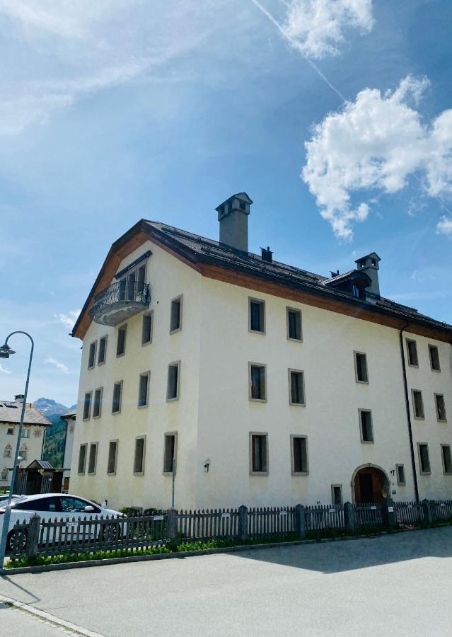 Chesa Coronella Apartment La Punt-Chamues-ch Exterior photo